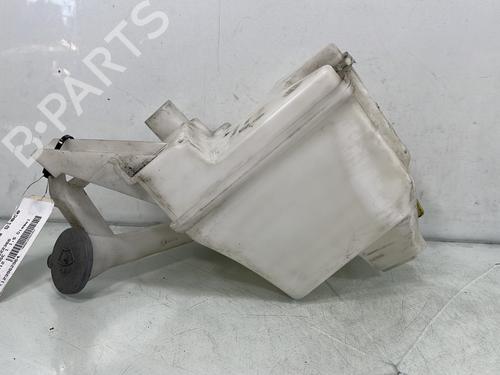 Used Windscreen washer tank Windscreen washer tank NISSAN JUKE (F15) 1.5 dCi (110 hp) 33831142 33831142