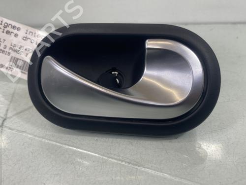 Used Rear right interior door handle RENAULT TWINGO III (BCM_, BCA_) 1.0 SCe 75 (73 hp) 32495628