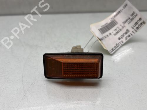 Used Left front indicator PEUGEOT 306 Hatchback (7A, 7C, N3, N5) 1.4 (75 hp) 28103054