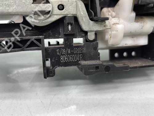 rear-right-exterior-door-handle-renault-megane-iii-hatchback-bz01_-b3_-2008-32296973 main image