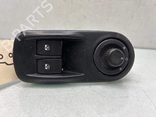 Left front window switch RENAULT TRAFIC II Bus (JL) 2.0 dCi 90 (JL00, JL01, JL0H, JL0M, JL0P, JL0S) | BP38493160I27 - Image 2