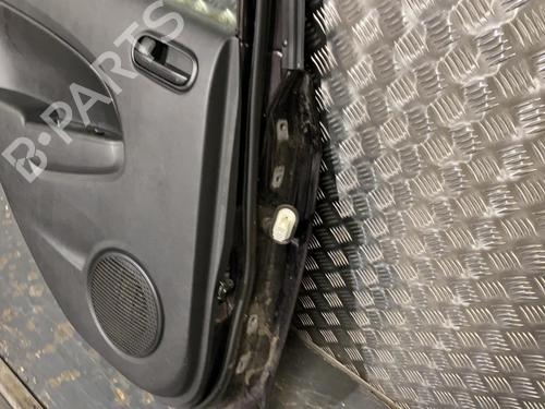 Puerta trasera izquierda MAZDA 2 (DE_, DH_) 1.4 MZR-CD (68 hp) 30731088