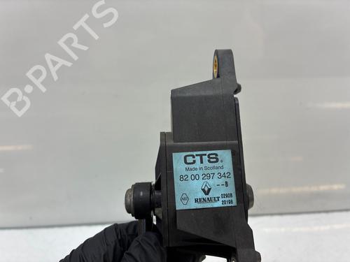 pedal-renault-clio-iii-grandtour-kr01_-2007-39653587 main image