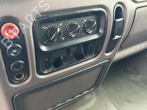 Pièces Détachées Usagées RENAULT MASTER II Bus (JD) 4831676