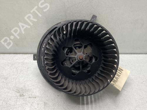 Varmeblæser VW GOLF VI (5K1) 2.0 TDI (110 hp) 32062879