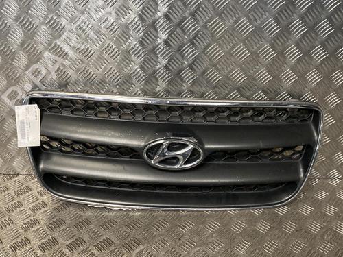 Used Grille HYUNDAI SANTA FÉ II (CM) 2.2 CRDi GLS (150 hp) 20026970