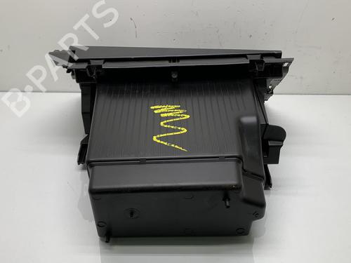 Used Glove box Glove box RENAULT CLIO V (B7_) 1.5 Blue dCi 85 (B7AG) (86 hp) 20023566 20023566