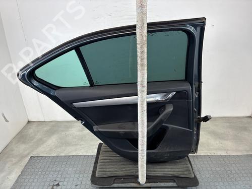 Used Left rear door Left rear door 39393389 39393389
