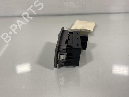 Used Right front window switch Right front window switch VW PHAETON (3D1, 3D2, 3D3, 3D4, 3D6, 3D7, 3D8, 3D9) 3.0 V6 TDI 4motion (240 hp) 21956380 21956380