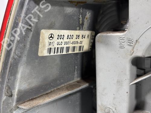 Højre baglygte MERCEDES-BENZ C-CLASS (W202) C 240 (202.026) | BP29897366C35