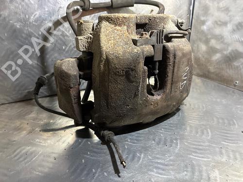 Used Right front brake caliper Right front brake caliper 21954464 21954464