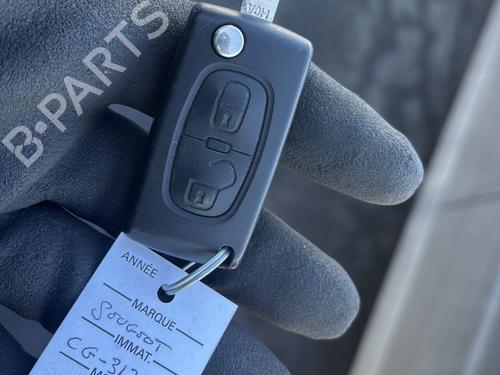 Left front window switch PEUGEOT 5008 (0U_, 0E_) 2.0 HDi 150 / BlueHDi 150 | BP36162594I27 - Image 27