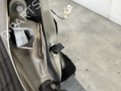 Porta frente direita TOYOTA YARIS (_P9_) 1.4 D-4D (NLP90_, NLP90R) | BP30515522C3 