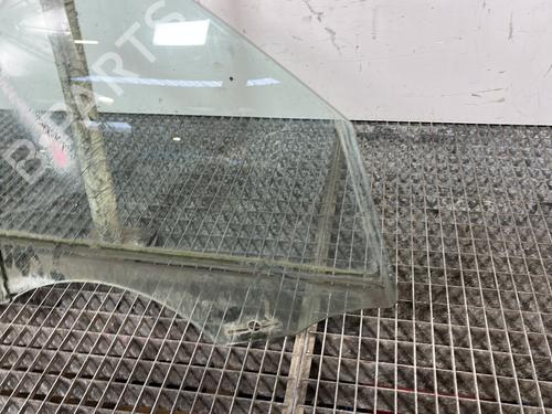 Szyba drzwi przednich prawych BMW 3 (E90) 318 d | BP24551945C19 