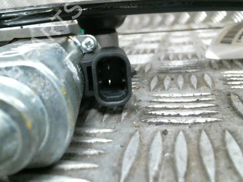 Used Front right window mechanism Front right window mechanism FIAT PUNTO (188_) 1.9 DS 60 (188.031, .051, .231, .251) (60 hp) 20014956 20014956