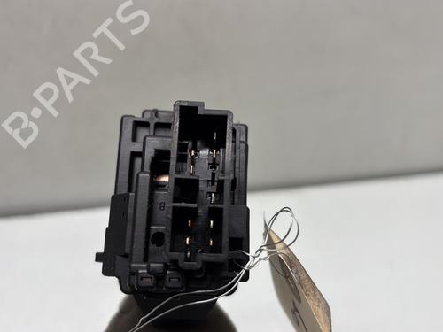 Steering column stalk PEUGEOT 106 II (1A_, 1C_) 1.1 i | BP27356243I23 