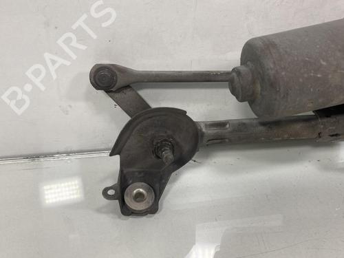 Front wiper motor TOYOTA YARIS (_P1_) 1.0 (SCP10_, SCP10R) | BP20033492M29 