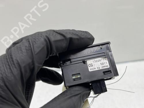 Used Left rear window switch Left rear window switch OPEL ZAFIRA / ZAFIRA FAMILY B (A05) 1.7 CDTI (M75) (110 hp) 26211874 26211874