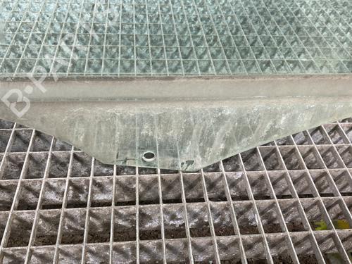 Front left door window CITROËN C2 (JM_) 1.4 HDi | BP25937501C18 