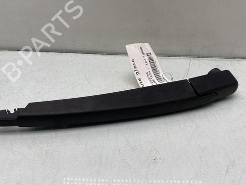 Used Rear windshield wiper arm Rear windshield wiper arm PEUGEOT 208 II (UB_, UP_, UW_, UJ_) 1.2 PureTech 100 (101 hp) 31174348 31174348