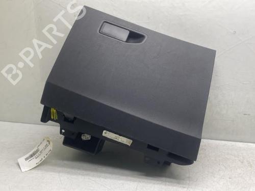 Glove box PEUGEOT 3008 II SUV (MC_, MR_, MJ_, M4_) 1.5 BlueHDi 130 | BP19952867C95 