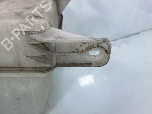 windscreen-washer-tank-hyundai-tucson-jm-2004-2005-2006-2007-2008-2009-2010-2011-2012-2013-2014-2015-2016-2017-2018-2019-27300541 main image