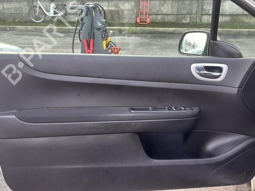 Venstre foran utvendig håndtak PEUGEOT 307 (3A/C) 1.6 HDi | BP30515498C128