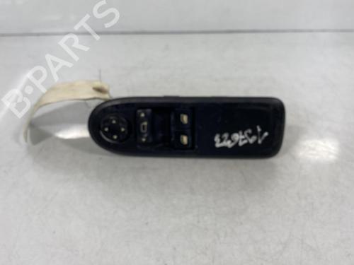Used Left front window switch Left front window switch PEUGEOT 308 I (4A_, 4C_) 1.6 HDi (90 hp) 21955623 21955623