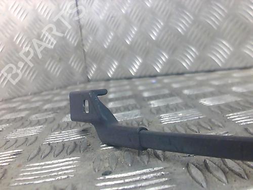 Front windshield wiper arm PEUGEOT 208 I (CA_, CC_) 1.2 VTI 82 | BP20003675C143 