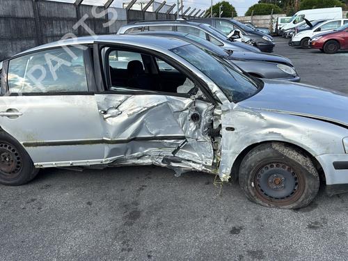 Right headlight VW PASSAT B5 (3B2) 1.9 TDI | BP31175930C29