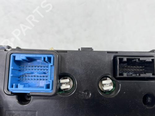 Used Climate control Climate control PEUGEOT 207 (WA_, WC_) 1.6 HDi (92 hp) 34243168 34243168