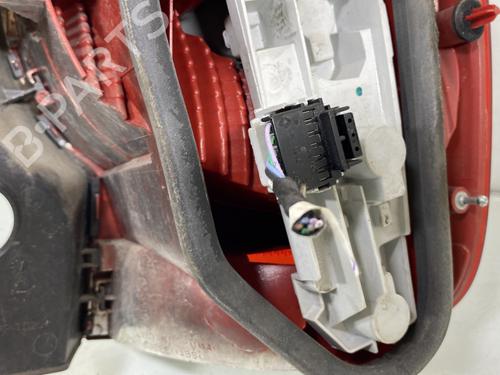 Used Left taillight Left taillight RENAULT MODUS / GRAND MODUS (F/JP0_) 1.6 (JP03, JP0B, JP0U, JP0Y, JP1G) (112 hp) 28098898 28098898