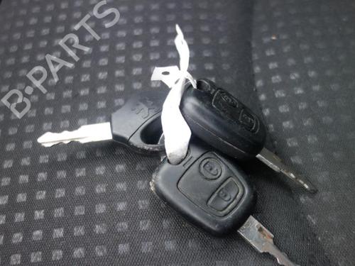 Tågelys PEUGEOT 206+ (2L_, 2M_) 1.4 HDi eco 70 | BP32063008C37 