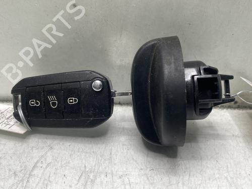 Tankdæksel PEUGEOT 208 I (CA_, CC_) 1.2 VTI 82 (82 hp) 31594655