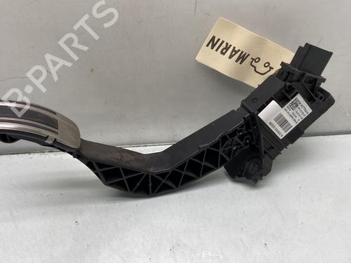Pedal PEUGEOT 208 II (UB_, UP_, UW_, UJ_) 1.2 PureTech 100 (101 hp) 31613013