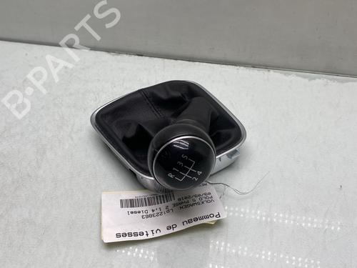 Used Shift knob VW POLO V (6R1, 6C1) 1.4 TDI (75 hp) 31628980