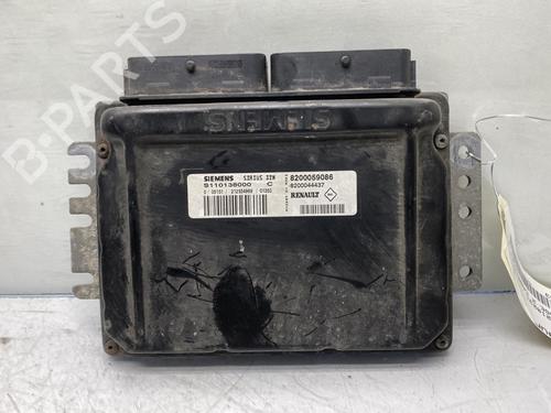 Used Engine control unit (ECU) RENAULT MEGANE I Cabriolet (EA0/1_) 1.6 16V (EA04, EA0B, EA11, EA1J) (107 hp) 21196772