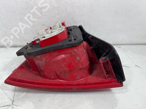 Right taillight VW PASSAT B5.5 (3B3) 1.9 TDI | BP32408724C35 - Image 2