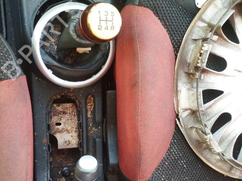 Fuse box CITROËN C2 (JM_) 1.1 | BP31646837E1 