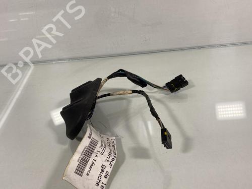 Used Left front window switch Left front window switch OPEL TIGRA (S93) 1.4 16V (F07) (90 hp) 20024137 20024137