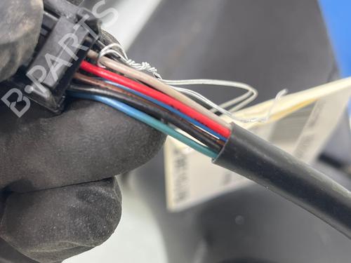 left-mirror-renault-clio-iv-bh_-2012-2013-2014-2015-2016-2017-2018-2019-2020-2021-36389209 main image