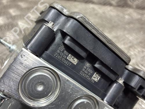 Used ABS pump ABS pump RENAULT CLIO V (B7_) 1.3 TCe 130 (B7MF) (131 hp) 34183339 34183339