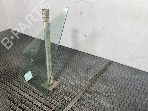 Front left quarter glass MERCEDES-BENZ SPRINTER 4-t Platform/Chassis (B904) 411 CDI | BP19953798C111 