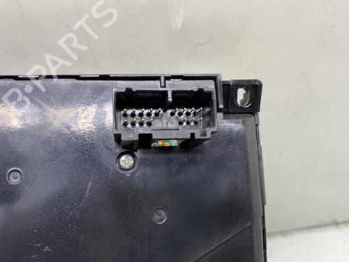 Used Climate control Climate control VOLVO C30 (533) 2.0 D (136 hp) 25123509 25123509