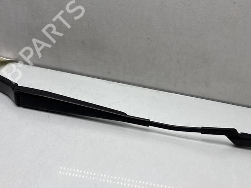 Used Front windshield wiper arm VW POLO V (6R1, 6C1) 1.6 TDI (90 hp) 28724703