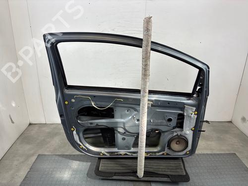 Used Left front door Left front door FORD KA (RU8) 1.2 (69 hp) 39902290 39902290