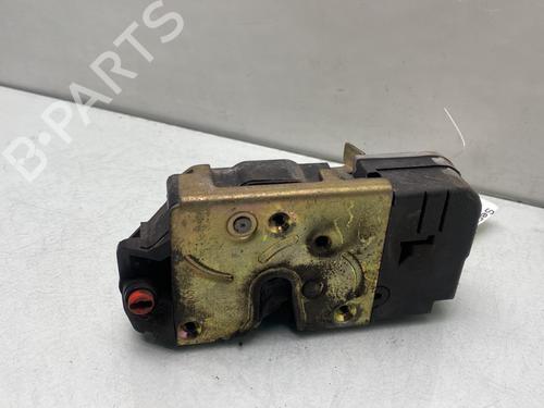 Venstre bagtil lås PEUGEOT 206 Hatchback (2A/C) 1.9 D (69 hp) 29897609