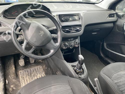Right front window switch PEUGEOT 208 I (CA_, CC_) 1.2 VTI 82 | BP28672532I26 