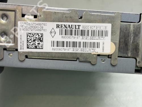 Used Radio Radio RENAULT CLIO III (BR0/1, CR0/1) 1.5 dCi (BR17, CR17) (86 hp) 39708610 39708610