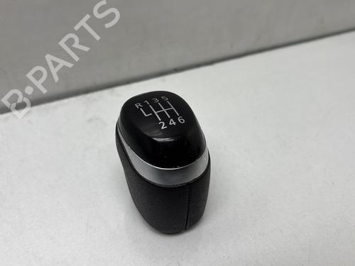 Used Shift knob RENAULT MEGANE IV Hatchback (B9A/M/N_) 1.5 dCi 110 (B9A3) (110 hp) 30515440